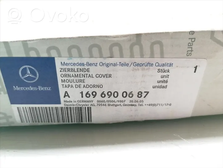 Mercedes-Benz A W169 Muovisen sivupeilin kotelo A1696900687