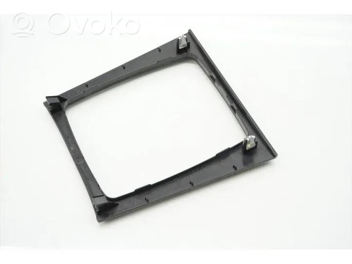 Mercedes-Benz C W204 Rivestimento in plastica cornice della leva del cambio A2046800039