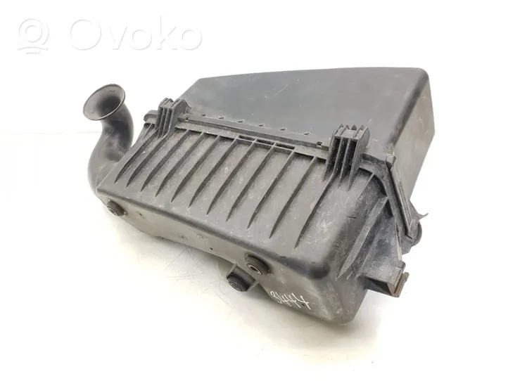 Toyota RAV 4 (XA10) Scatola del filtro dell’aria 100140-5520