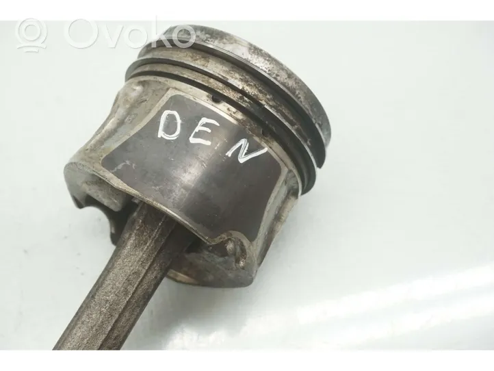 Volkswagen Touareg III Piston with connecting rod 