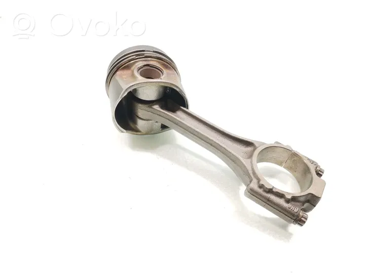 Volkswagen Golf Cross Piston with connecting rod 