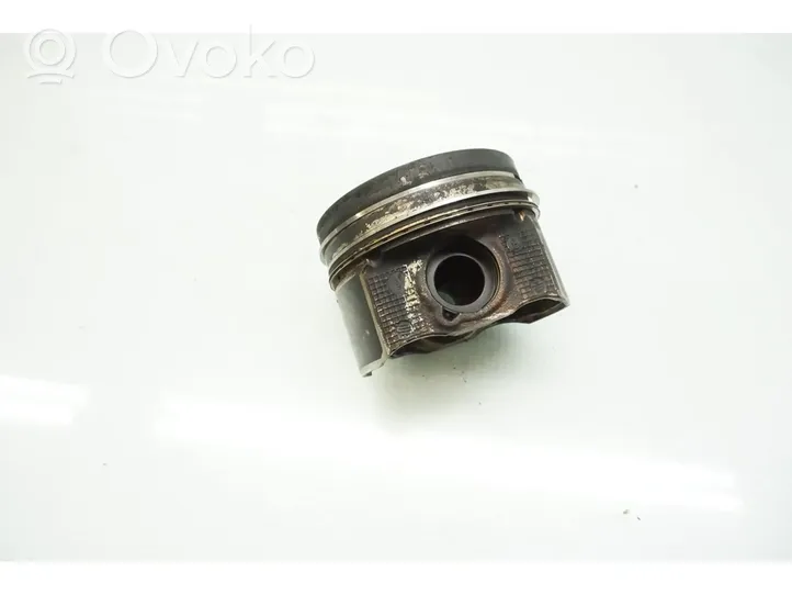 Mazda 6 Piston 