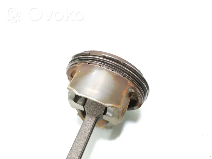 Lexus GS 300 350 430 450H Piston with connecting rod 