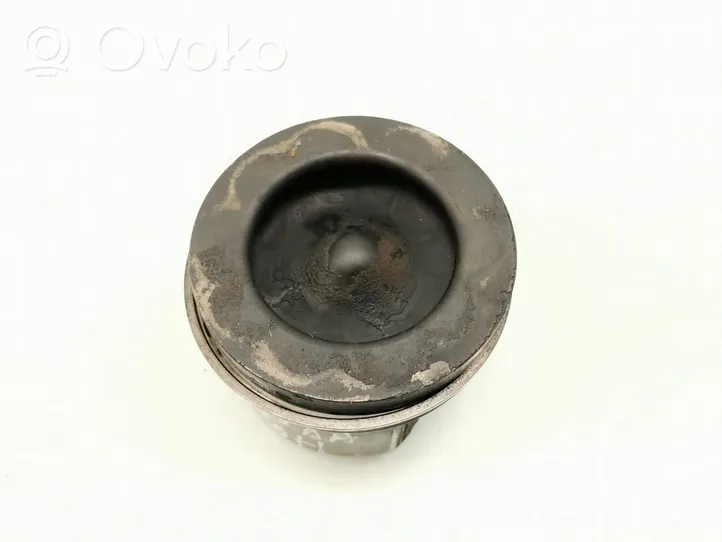 Mazda 6 Piston 