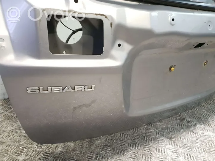 Subaru Outback Aizmugurējais pārsegs (bagāžnieks) 