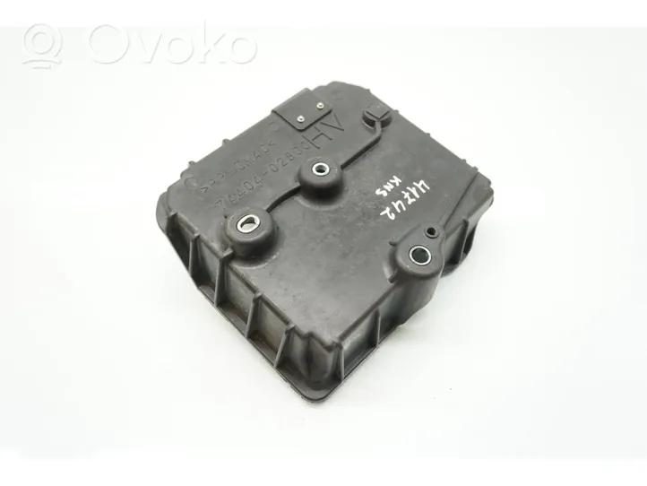 Toyota C-HR Vassoio batteria 74404-02800