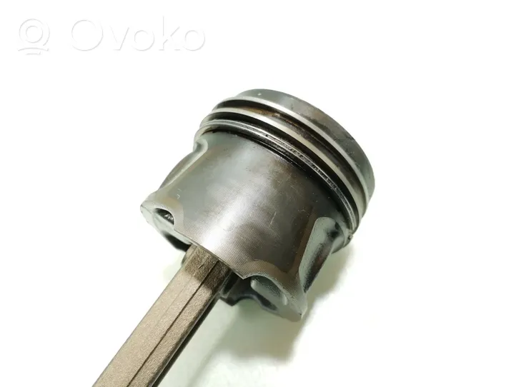 Nissan Qashqai Piston avec bielle K9K