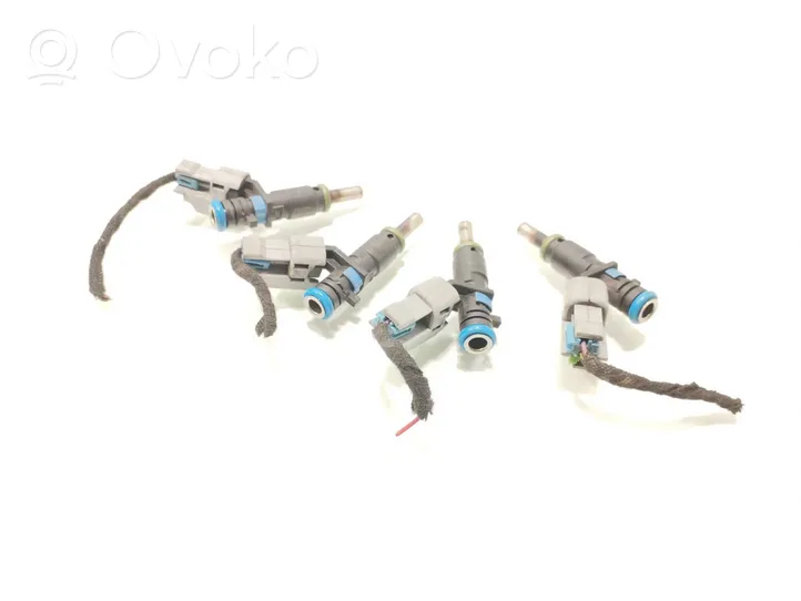 Opel Mokka Kit d'injecteurs de carburant 55562599