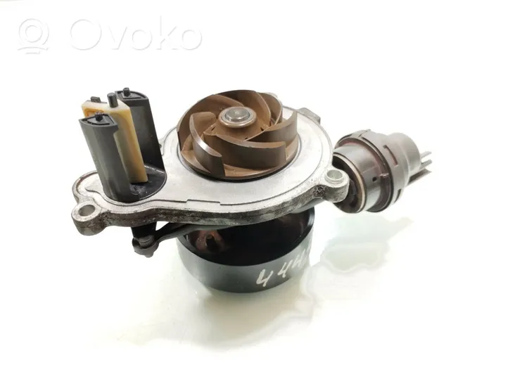 BMW 1 F20 F21 Pompe de circulation d'eau 4121250