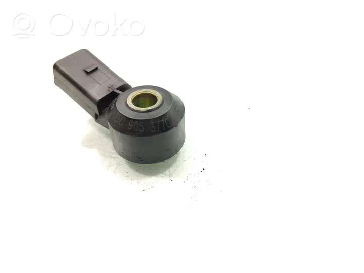 Volkswagen Golf Cross Detonation knock sensor 030905377C