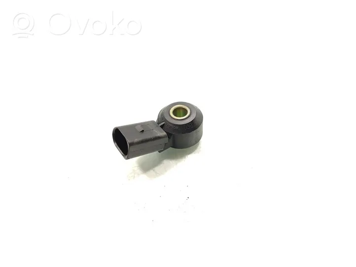 Volkswagen Golf Cross Detonation knock sensor 030905377C