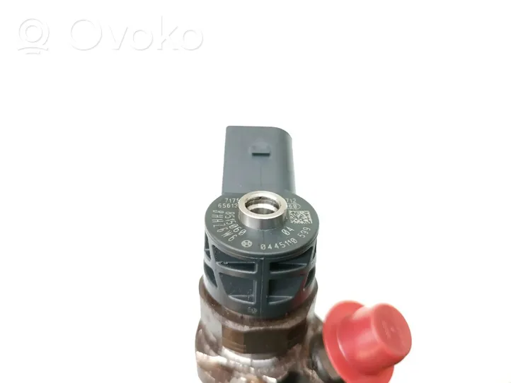 Toyota Avensis T270 Fuel injector 8515060