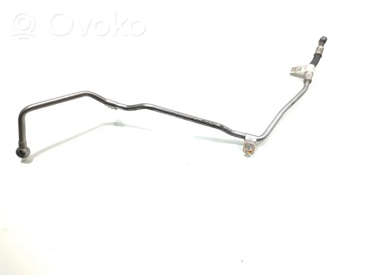 Toyota Avensis T270 Turbolader Ölleitung Ölschlauch 857400702