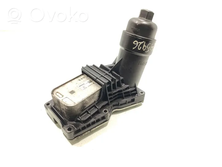 Toyota Avensis T270 Supporto di montaggio del filtro dell’olio 8507626