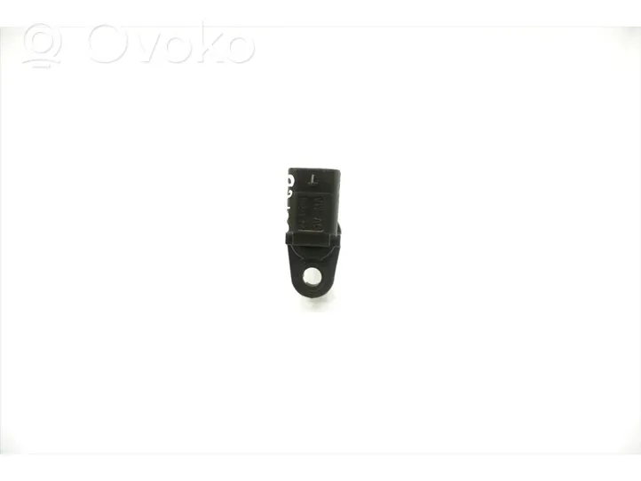 Audi A5 8T 8F Sensore di posizione albero a camme 04L907601