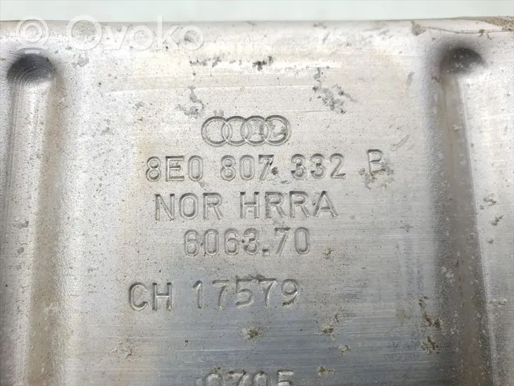 Audi A4 S4 B7 8E 8H Etuiskunvaimentimen kannake 8E0807332B