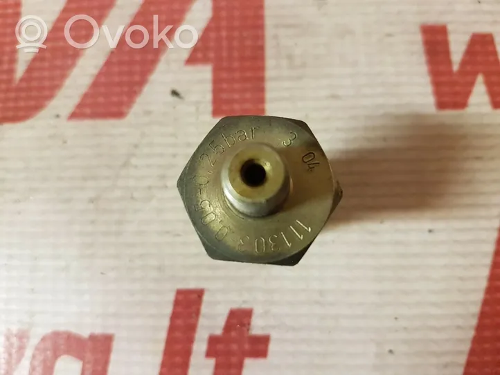 Nissan Primera Sensore di pressione del carburante 111303-0.05