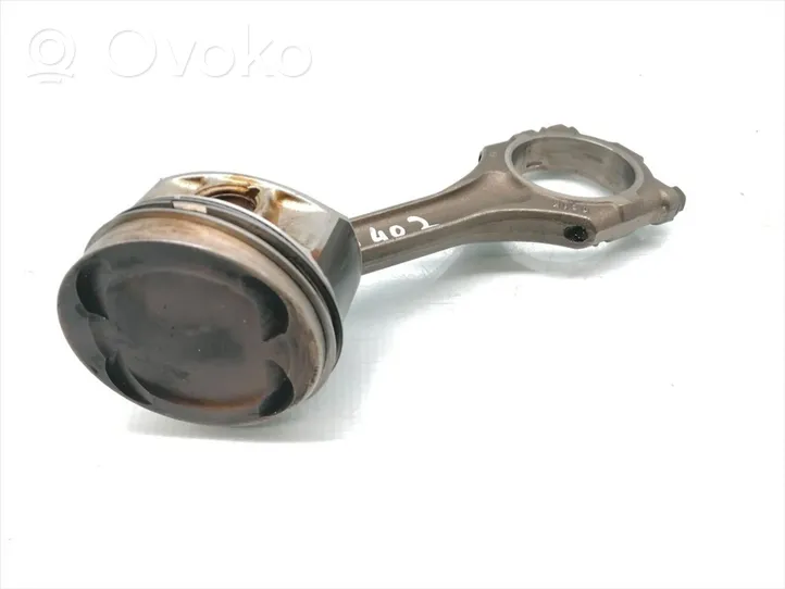 Volkswagen Phaeton Piston with connecting rod 