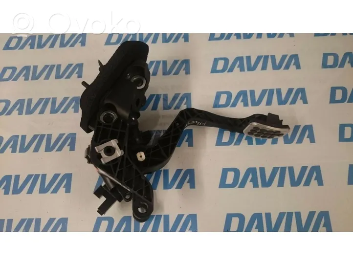 Ford Fiesta Clutch pedal AY11-7B633-HC