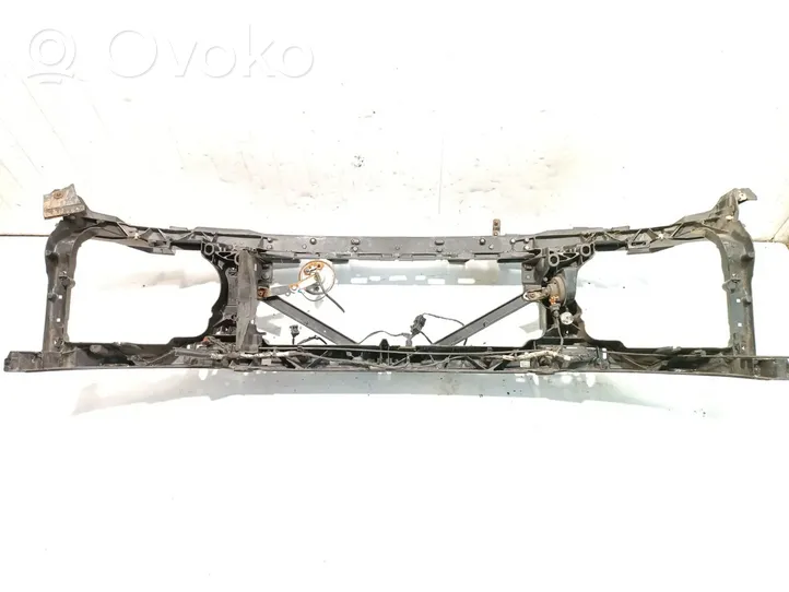 Land Rover Range Rover Sport L320 Staffa del pannello di supporto del radiatore parte superiore 