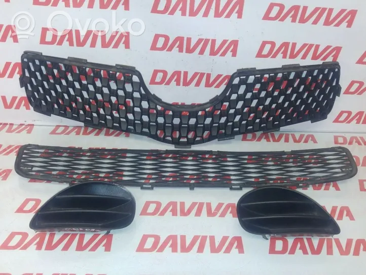 Toyota Yaris Grille inférieure de pare-chocs avant 53112-0D050