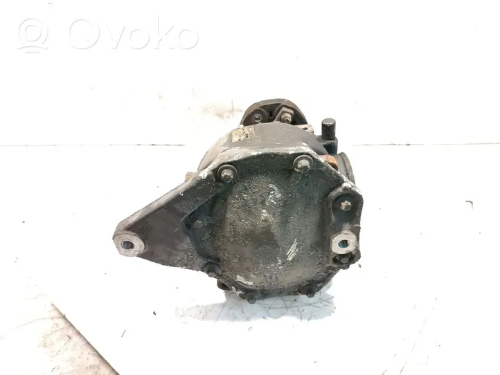 Mercedes-Benz CLC CL203 Rear differential mounting bracket 2033504594