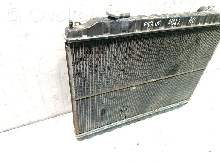 Nissan PickUp Radiateur de refroidissement 