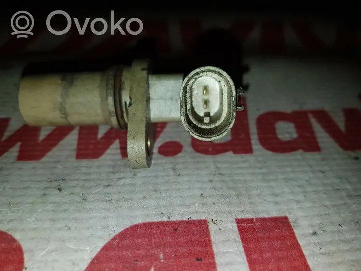 Opel Vectra C Czujnik położenia wału korbowego 0281002603