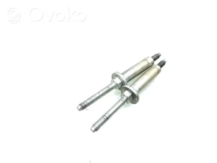 Mazda 6 Laikiklis purkštuko (forsunkės) 2PCS