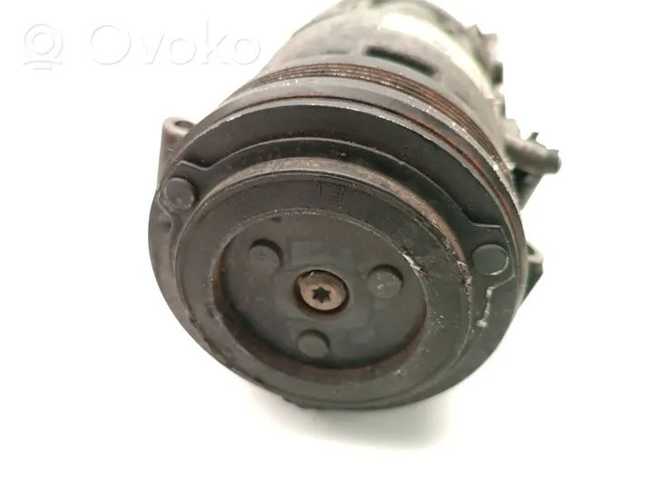 BMW X3 E83 Compressore aria condizionata (A/C) (pompa) 6905643