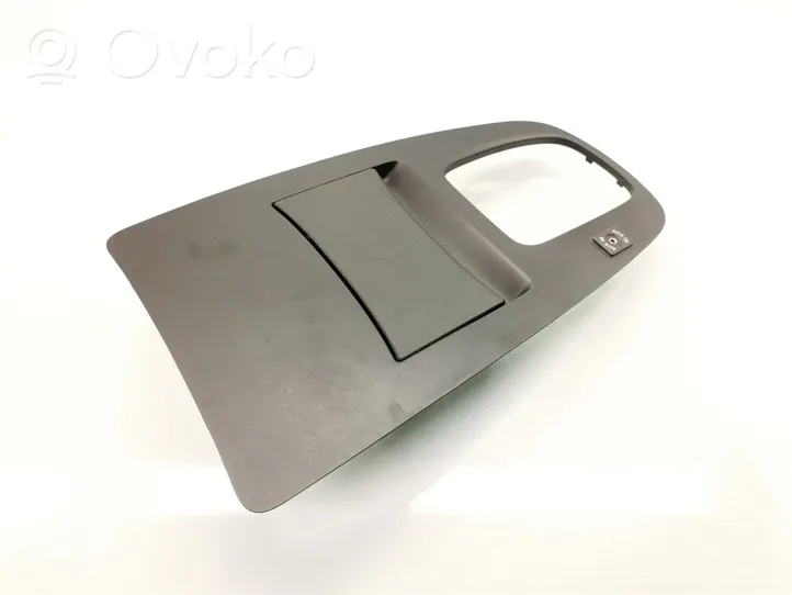 Seat Alhambra (Mk1) Rivestimento in plastica cornice della leva del cambio 7M4863289A