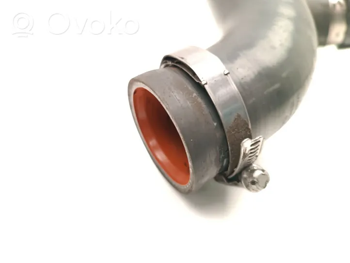 Opel Vivaro Tube d'admission de tuyau de refroidisseur intermédiaire MANC00105-06A