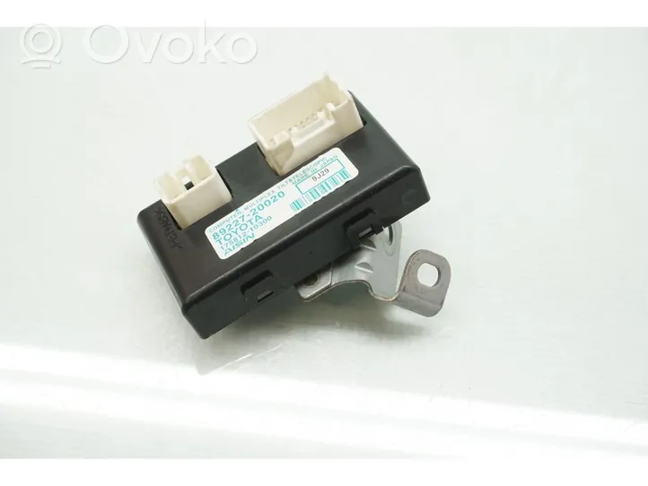 Toyota Avensis T270 Crémaillère de direction module 89227-20020