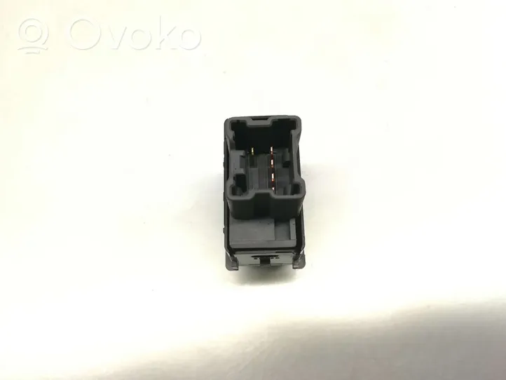 Subaru Outback Bouton poussoir de démarrage du moteur 0216B