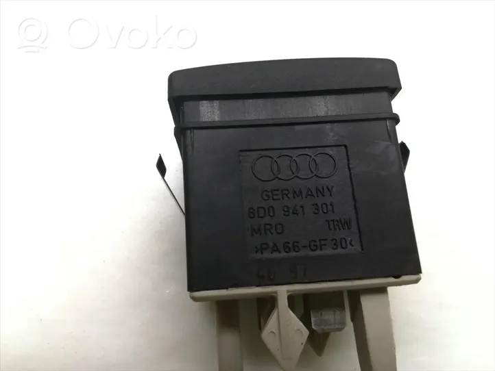 Audi A4 S4 B5 8D Interruttore di regolazione livello altezza dei fari 8D0941301