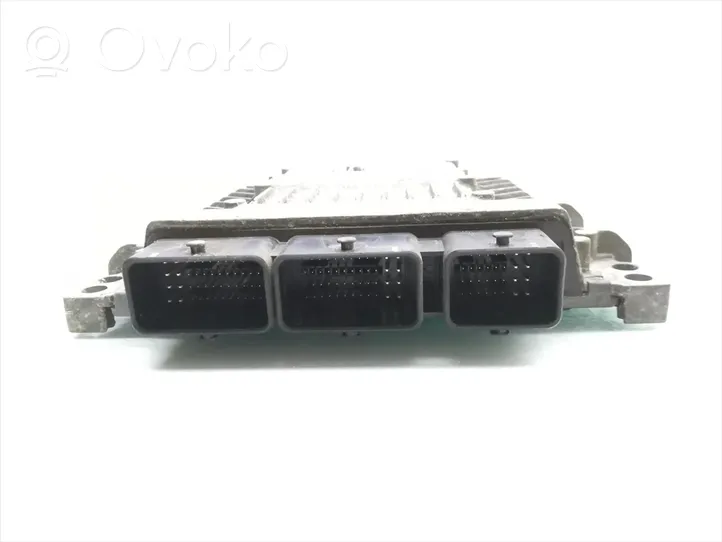 Renault Megane IV Calculateur moteur ECU 8200659536