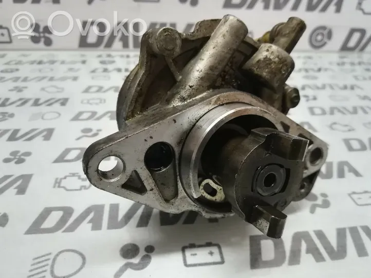 Opel Combo C Vacuum pump 73501167