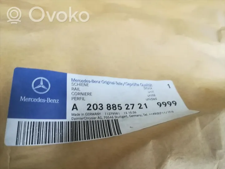 Mercedes-Benz C W204 Takapuskurin koristemuotolista A2038852721