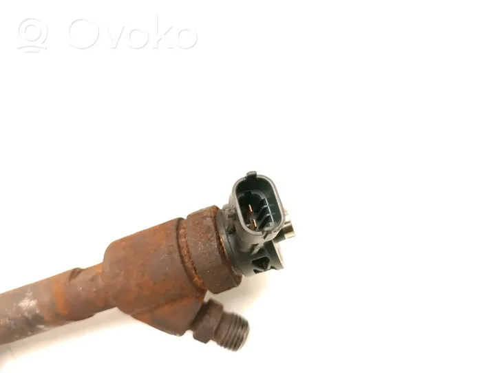 Opel Vivaro Fuel injector 9828959880