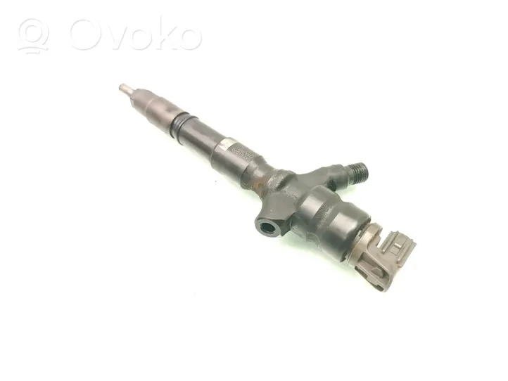Toyota Hilux (AN10, AN20, AN30) Injecteur de carburant 23670-30450