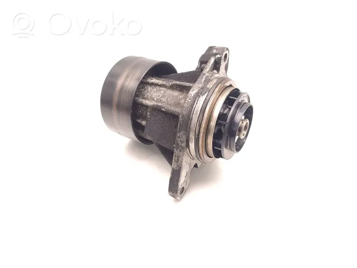 Volkswagen Eos Pompe de circulation d'eau 100037802KB