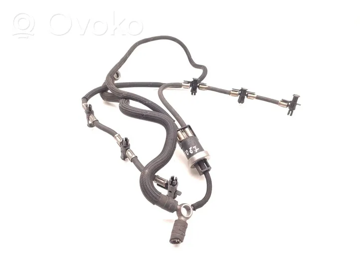 Volkswagen Touareg I Fuel return line/hose 