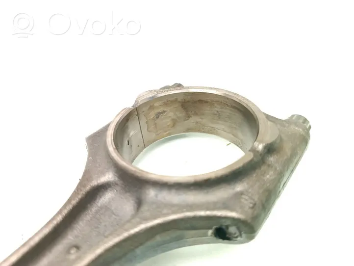 Volvo V40 Piston avec bielle 