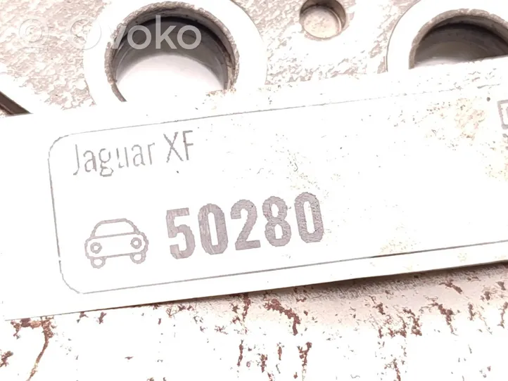 Jaguar XF Vauhtipyörä CPLA6K375AB