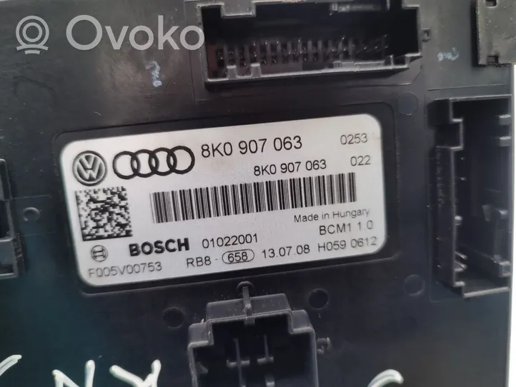 Audi A4 S4 B8 8K Moduł / Sterownik komfortu 8K0907063