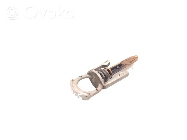 Volvo XC60 Oil level dip stick 31330356