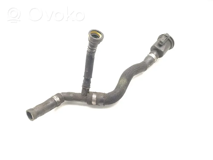 Volvo S40 Tubo di riempimento dell’olio 1027982S01