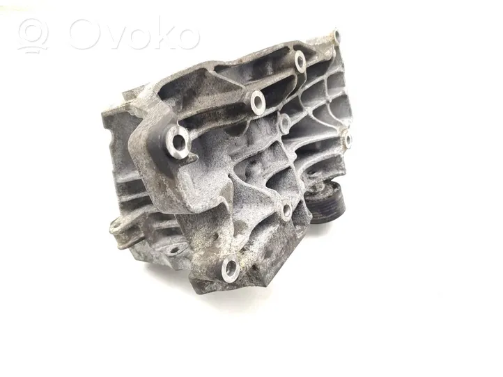 BMW X5 E70 Generator/alternator bracket N57D30A