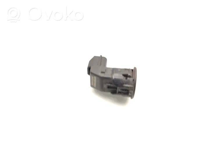 Suzuki Vitara (LY) Sensor PDC de aparcamiento 08215-10-0A