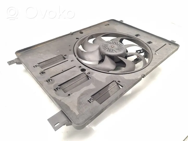 Volvo V50 Radiator cooling fan shroud 8240543